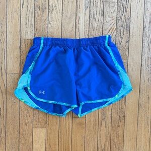 Under Armour Womens Semi-Fitted Heat Gear Athletic shorts size small